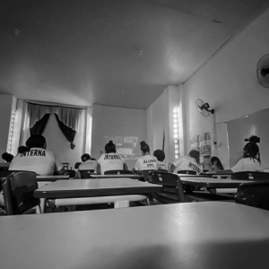 Cine Book Clube no PREFEM: arte, escuta e transformação por trás dos muros