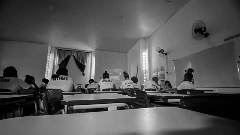 Cine Book Clube no PREFEM: arte, escuta e transformação por trás dos muros